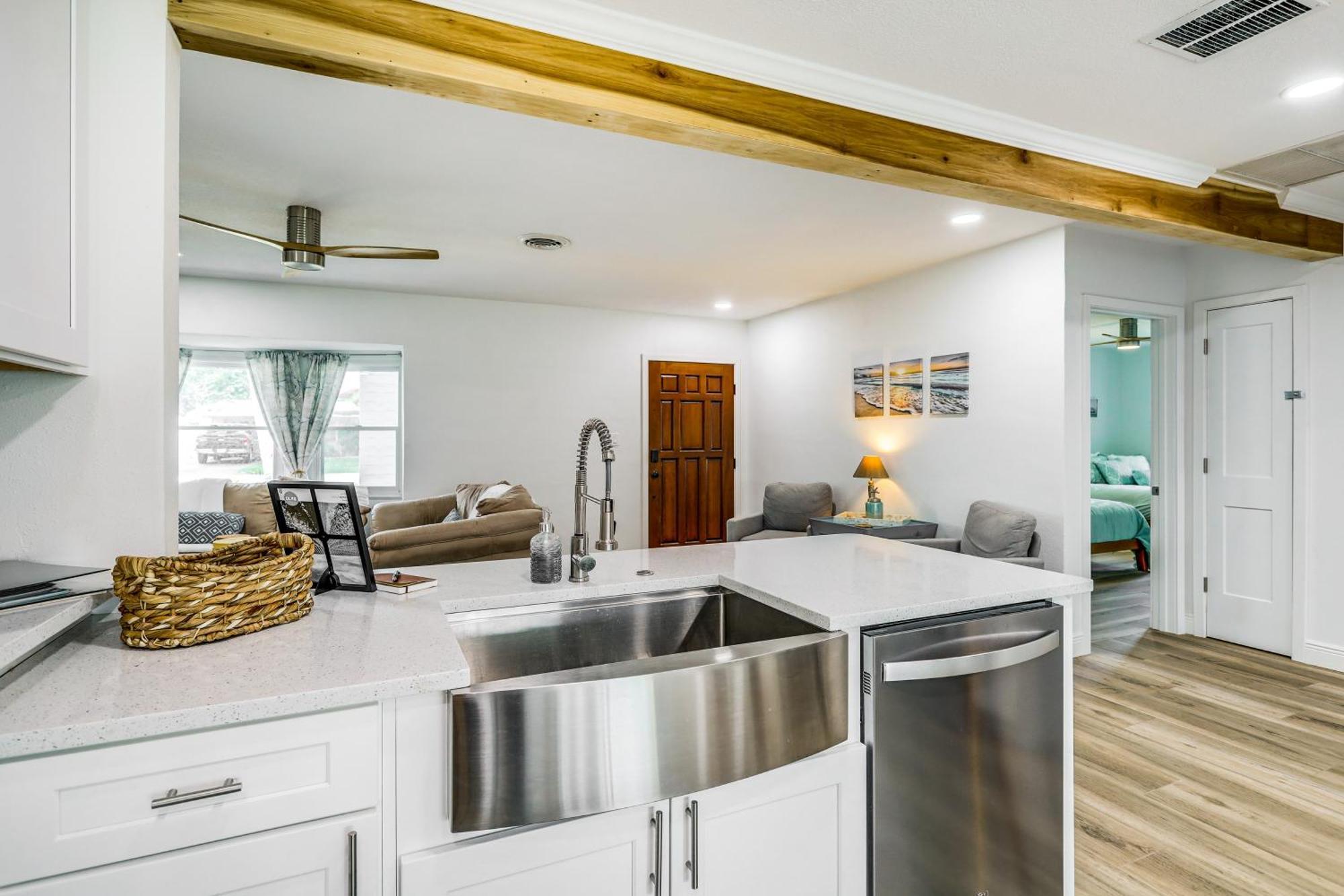 Pet-Friendly Cocoa Beach Home Walk To Beach! Exterior foto